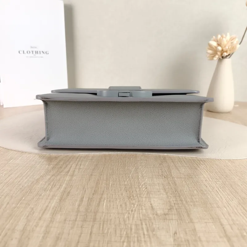 DIOR Crossbody Bag 30Montaigne 30 Grey Calfskin Medium 24 × 8 × 17 cm — cover view 3 of 5