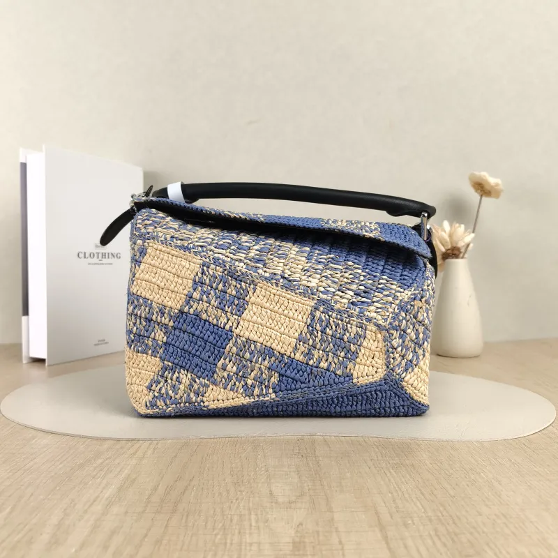 LOEWE Crossbody Bagpuzzle Crossbody Bag Blue Woven Small24 × 10.5 × 16.5 cm
