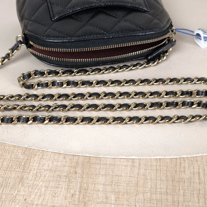 Chanel Crossbody Bag Chain Bag Black Grained Calfskin One Size 16 × 2.5 × 11 cm — detail view 2 of 12