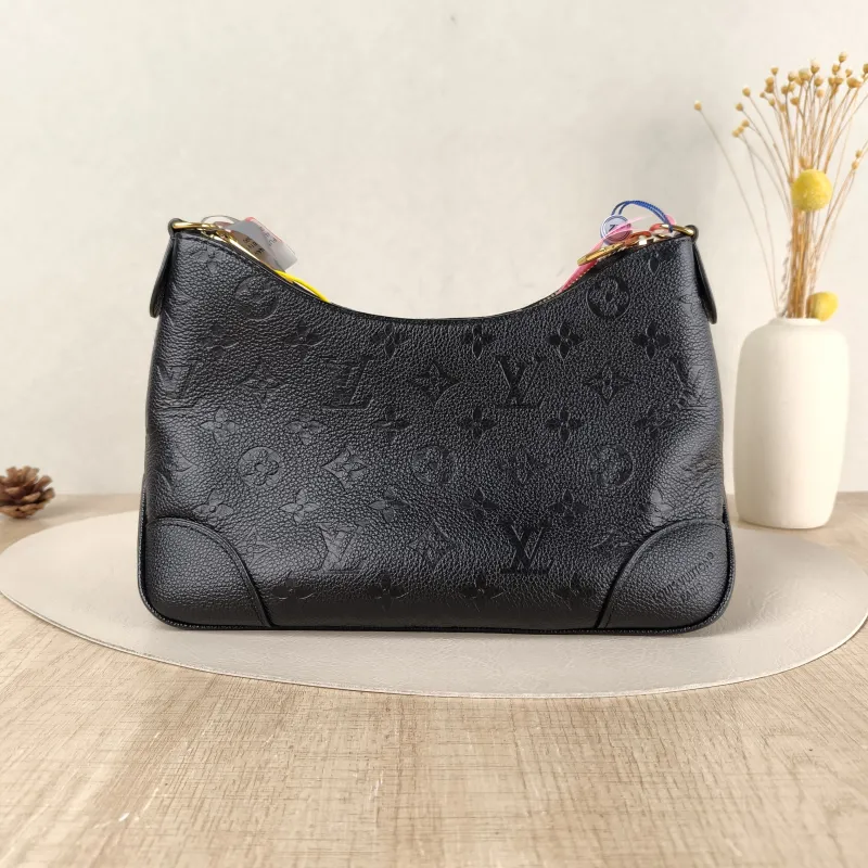 Louis Vuitton Crossbody Bag Boulogne Black Monogram Empreinte Embossed Calfskin Small 26 × 9.5 × 16 cm — cover view 3 of 4