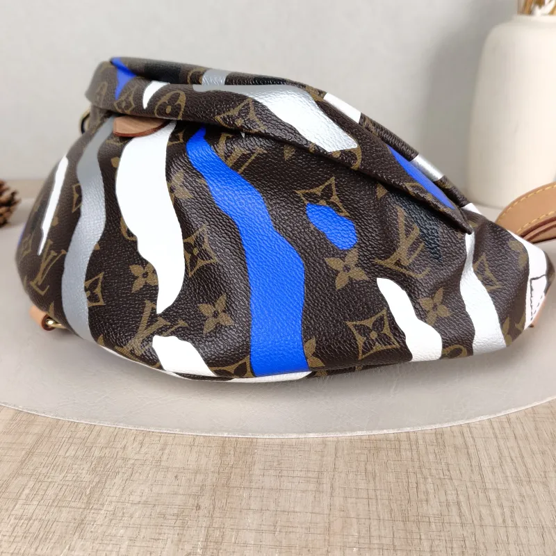Louis Vuitton Belt Bag Bumbag Belt Bag Monogram PVC One Size 37 × 13 × 14 cm — detail view 6 of 10