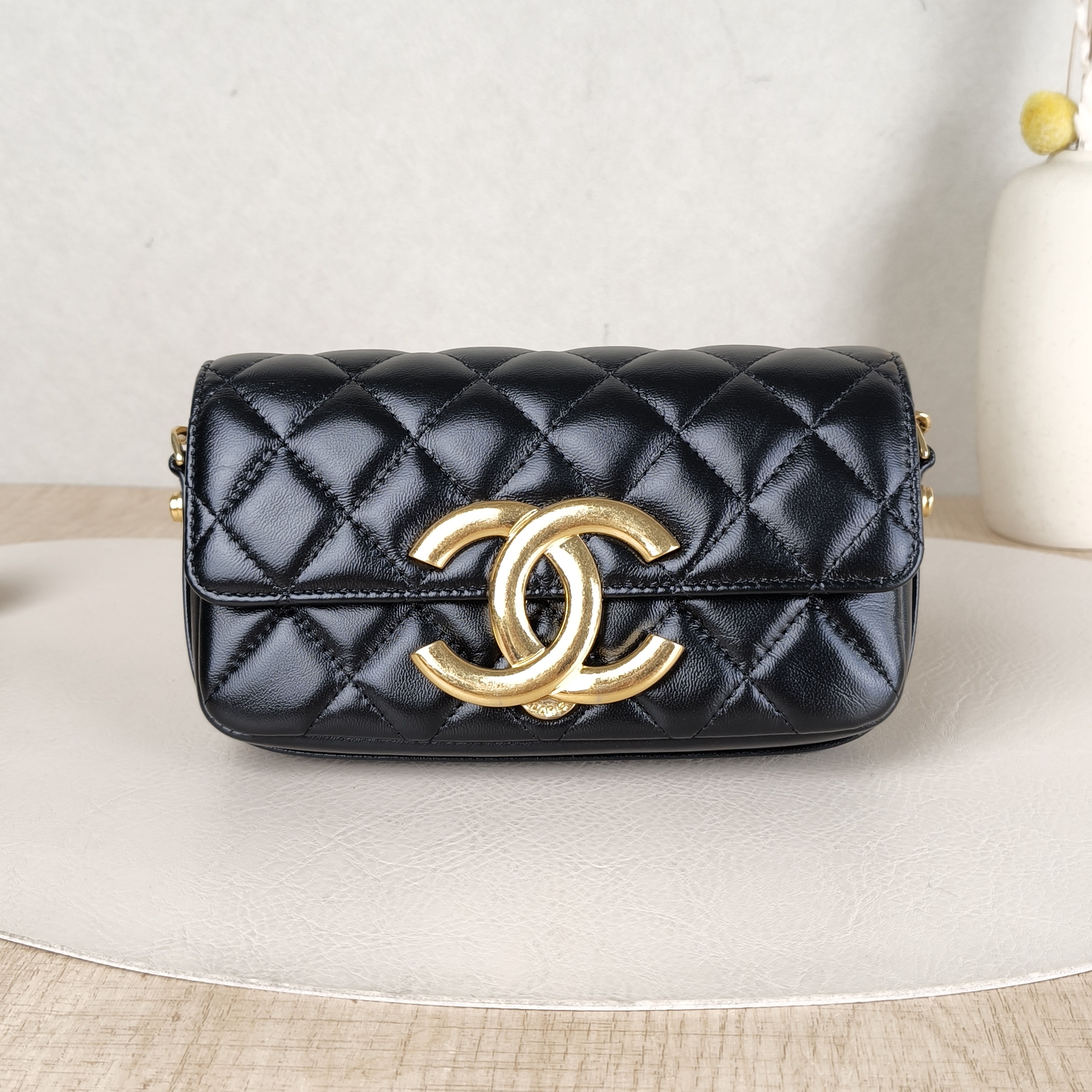 CHANEL Bag C logo 18*3.5*10