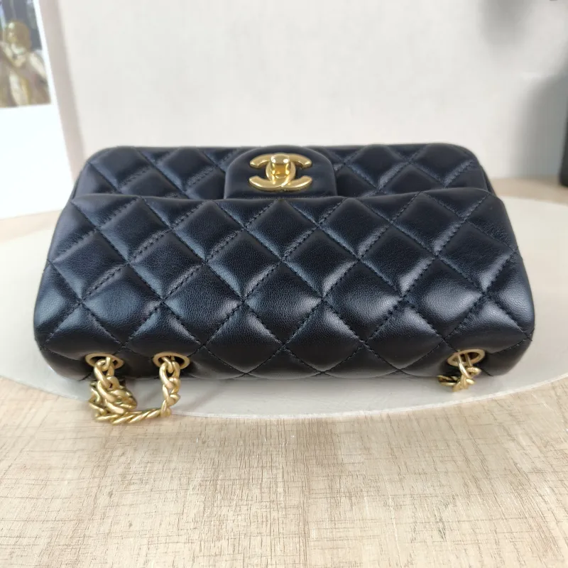 Chanel Crossbody Bag Classic Flap Large Mini CF Mini Black Lambskin mini 20 × 6 × 12 cm — detail view 5 of 11