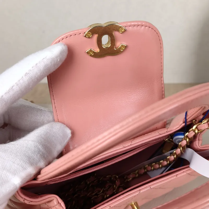 Chanel Crossbody Bag Kelly Pink Calfskinmini19 × 7 × 13 cm — detail view 4 of 15