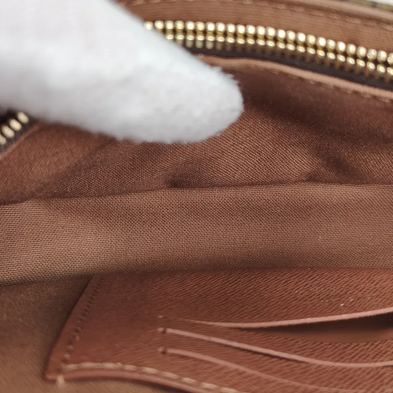 Louis Vuitton Crossbody Bag IVY Monogram PVC Small23.5 × 4.3 × 12 cm — detail view 7 of 12