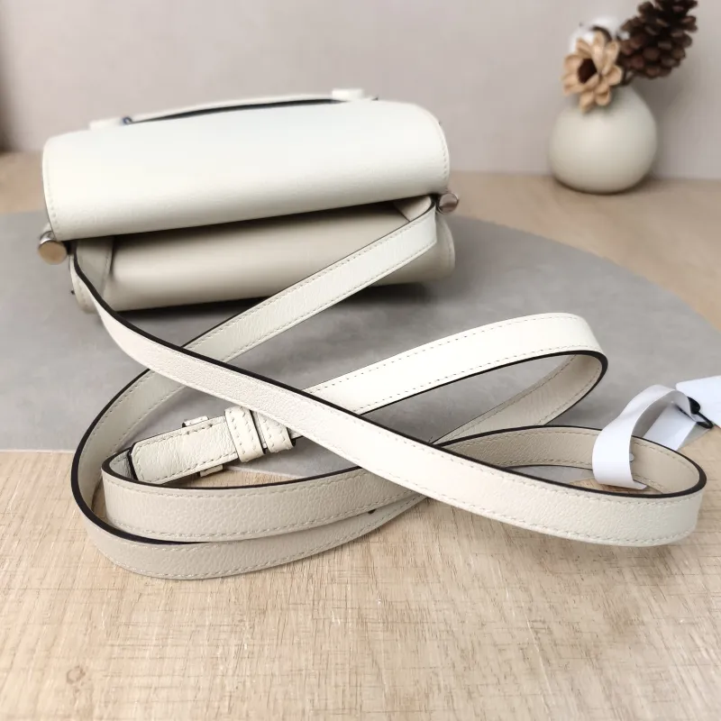 Hermès Crossbody Bag Twins 10 Evercolor Calfskin One Size 18 × 6 × 16 cm D — detail view 1 of 11