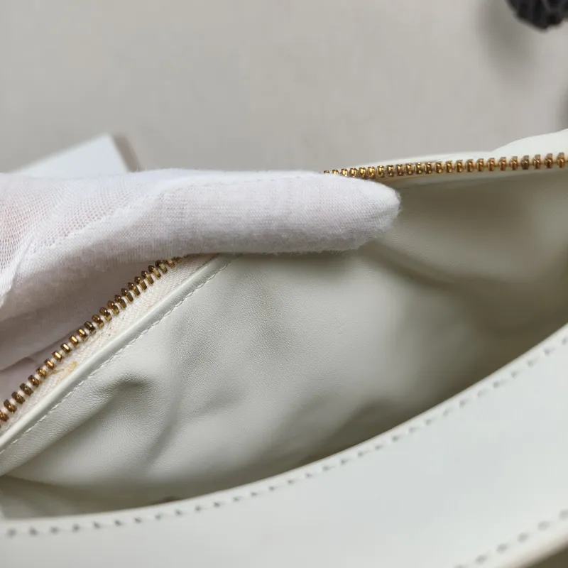 DIOR Crossbody Bag D-Dream White Lambskin Medium 28 × 10 × 16 cm — detail view 2 of 10