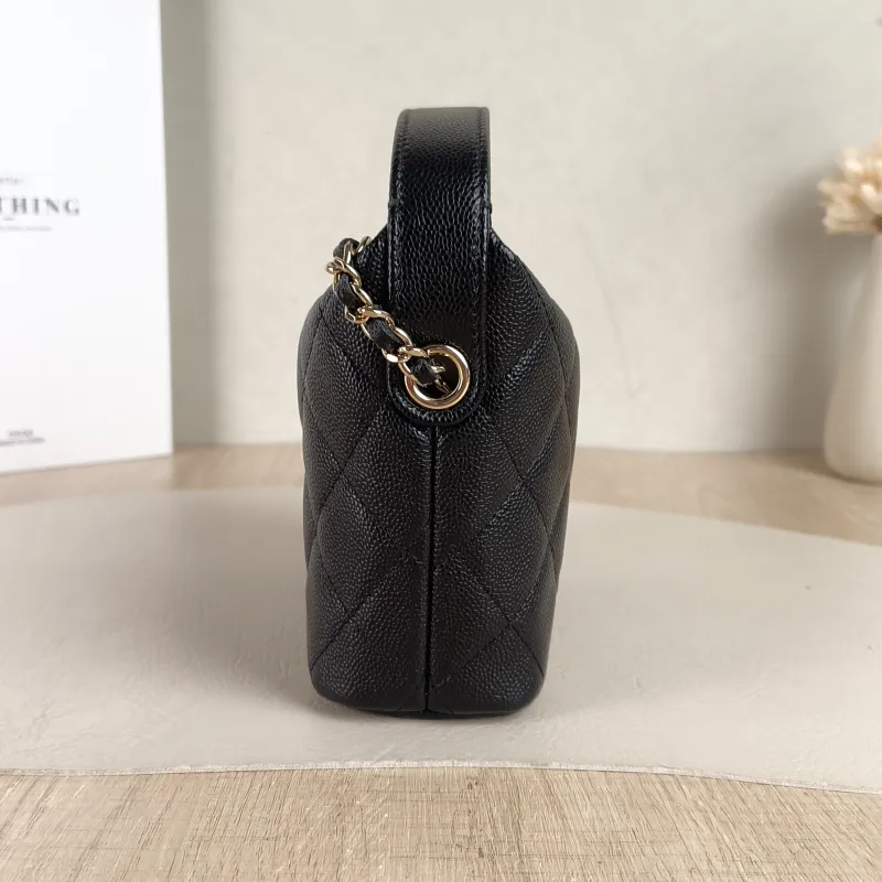 Chanel Crossbody Bag Crossbody Bag Black Grained Calfskin One Size16 × 6 × 13 cm — detail view 6 of 11