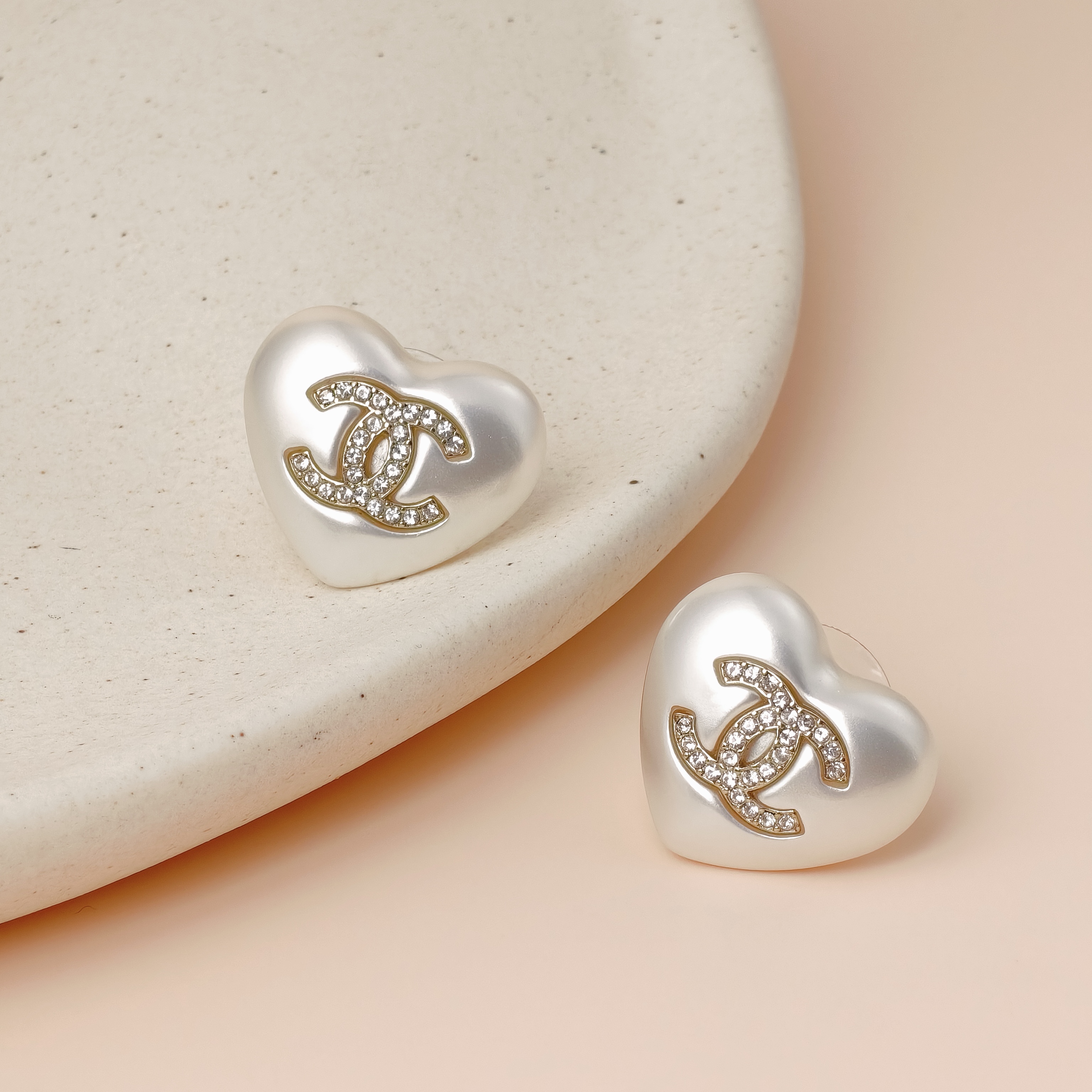 Chanel Earrings Earrings White One Size — cover view 7 of 8