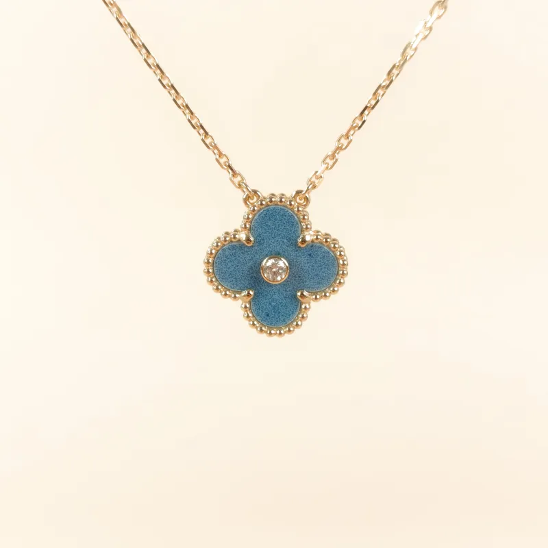 Van Cleef & Arpels Necklace Alhambra Alhambra Collection Necklace 26 Grey 18KY ellow Gold Diamond Vintage Small 42cm
