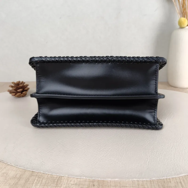 FENDI Crossbody Bag Peekaboo Crossbody Bag Black Woven 20 × 10 × 15 cm — cover view 2 of 5