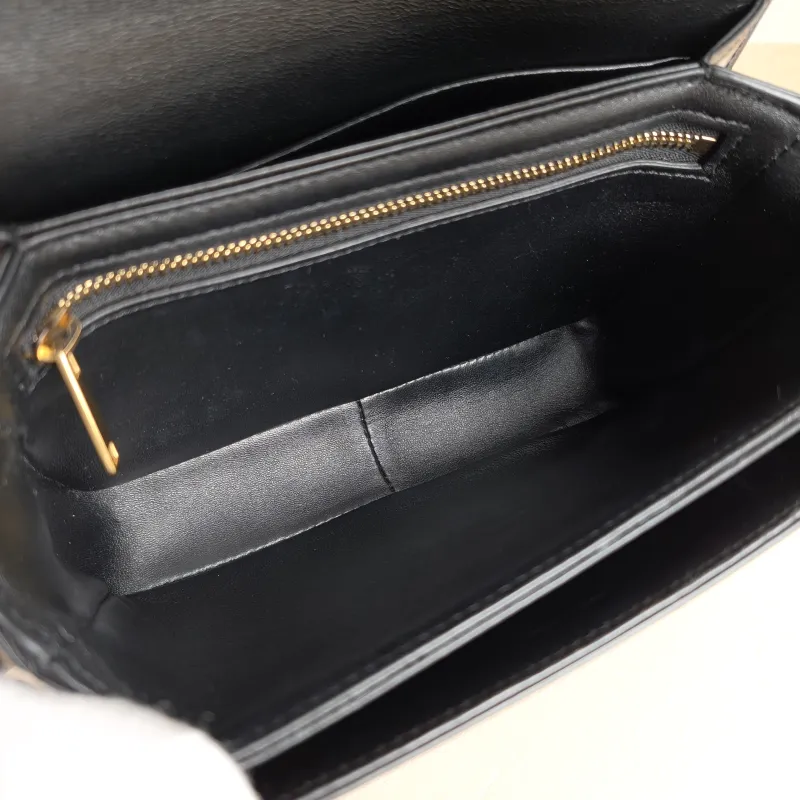 CELINE Crossbody Bag Teen Triomphe Black CC alfskin Small18.5 × 6 × 14 cm — detail view 9 of 13