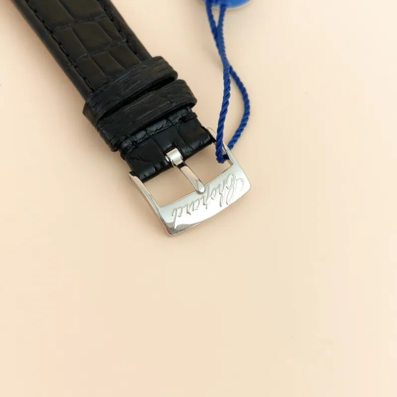 CHOPARD Watch Watch One Size 36 โ cover view 2 of 8