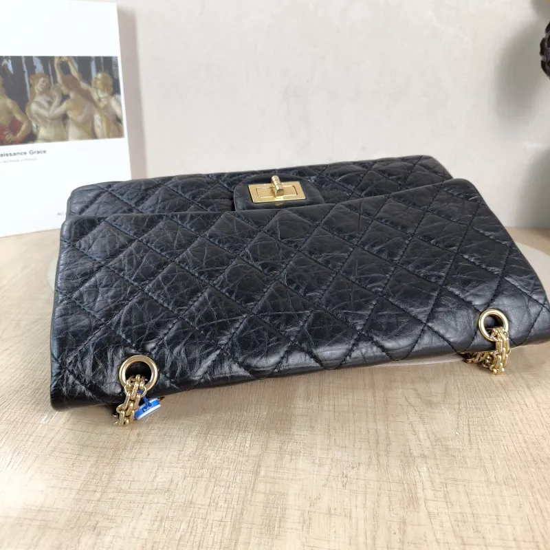 Chanel Shoulder Bag 2.55 Black Calfskin Large 31.5 × 10 × 20 cm 14 — detail view 11 of 13