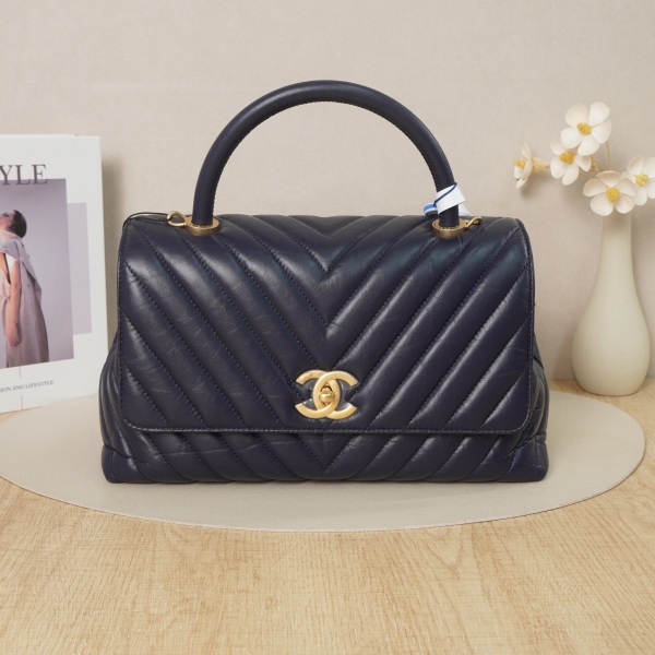 Chanel V cocohandle Medium Calfskin26 · Shoulder Strap Dust Bag · 29 × 12 × 18 cm