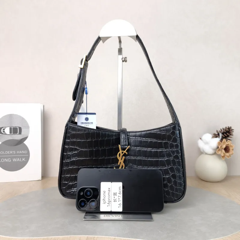 SAINT LAURENT Shoulder Bag LE 5 À 7 Black Calfskin Small23 × 6.5 × 16 cm — cover view 5 of 6