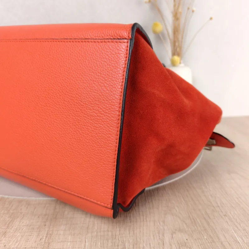CELINE Crossbody Bag Trapeze Red Calfskin 30 × 17 × 23 cm — detail view 4 of 12