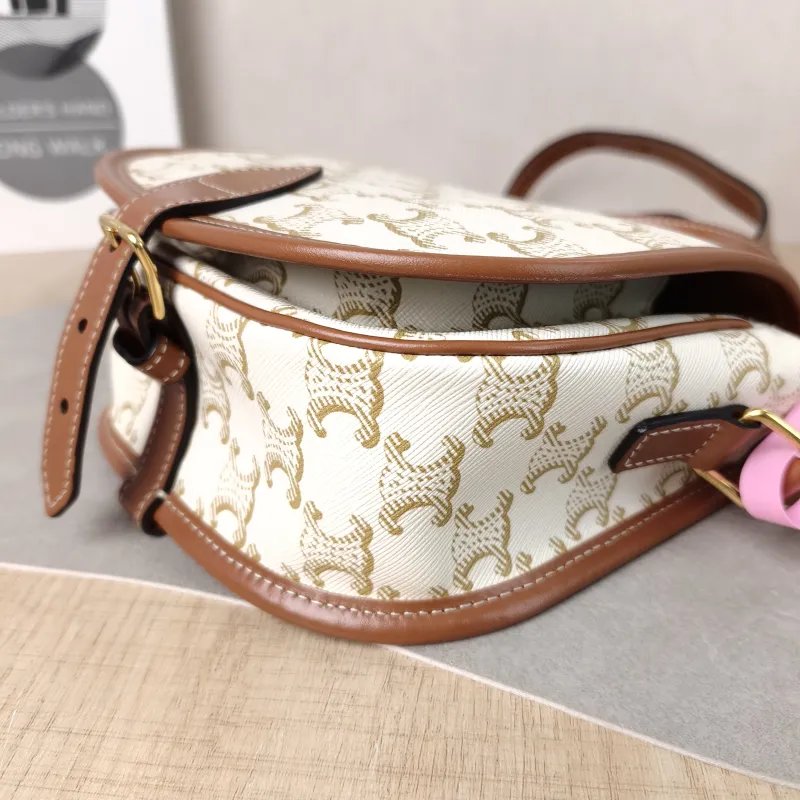 CELINE Crossbody Bag FOLCO White PVC Medium 18.5 × 8 × 17 cm — detail view 9 of 13