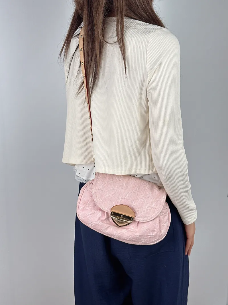 Louis Vuitton Shoulder Bag Sunset Pink One Size 27 × 3 × 18 cm — on-model view 2 of 2