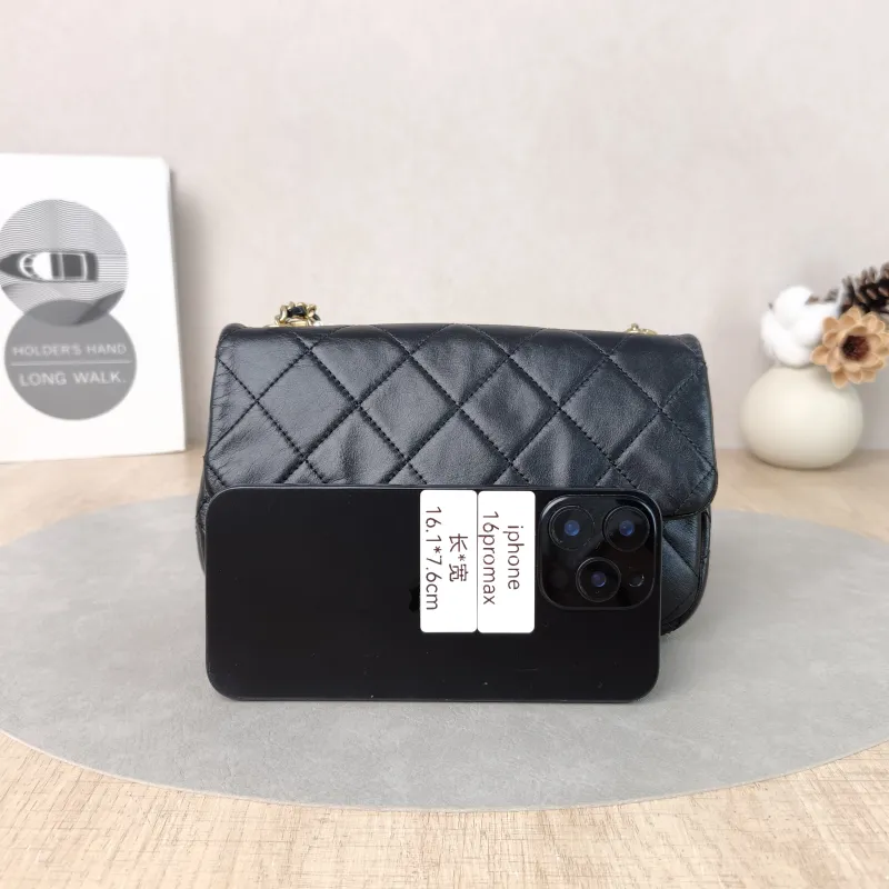 Chanel Crossbody Bag Pearl cf Collection Crossbody Bag Black Calfskin One Size 20 × 5 × 12 cm 30 — cover view 4 of 6