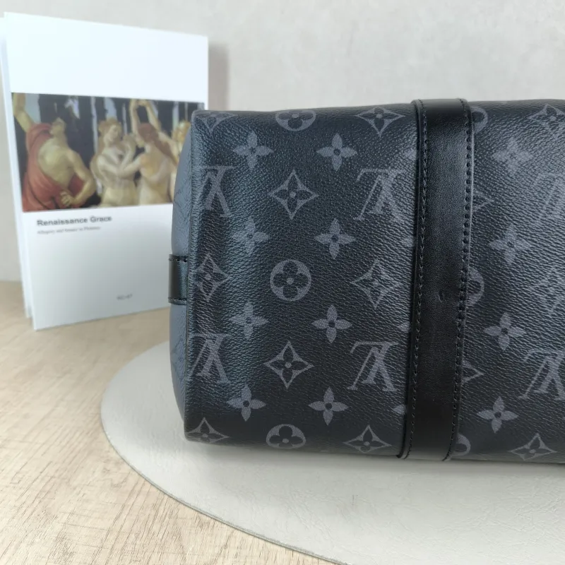 Louis Vuitton Crossbody Bag Keepall 35 Monogram PVC One Size 35 × 16 × 21 cm — detail view 3 of 12