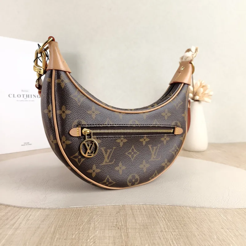 Louis Vuitton Crossbody Bag Loop Monogram PVC Small 23 × 6 × 13 cm — cover view 5 of 5