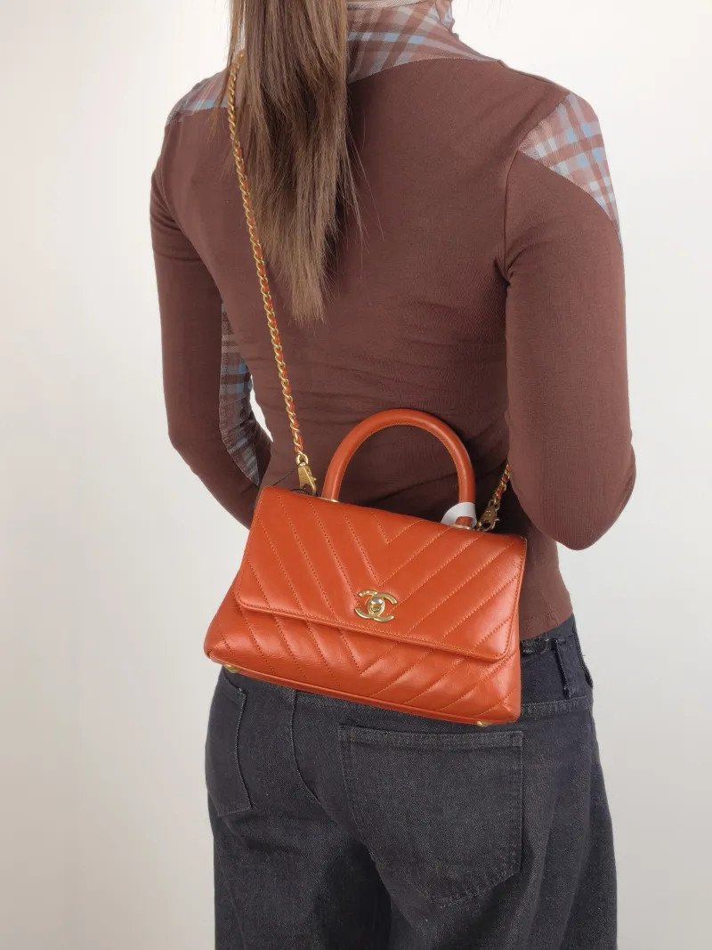 Chanel Top Handle Bag Coco Handle​ v Waxed Leather Calfskin Small 24 × 10 × 14 cm 24 — on-model view 3 of 3