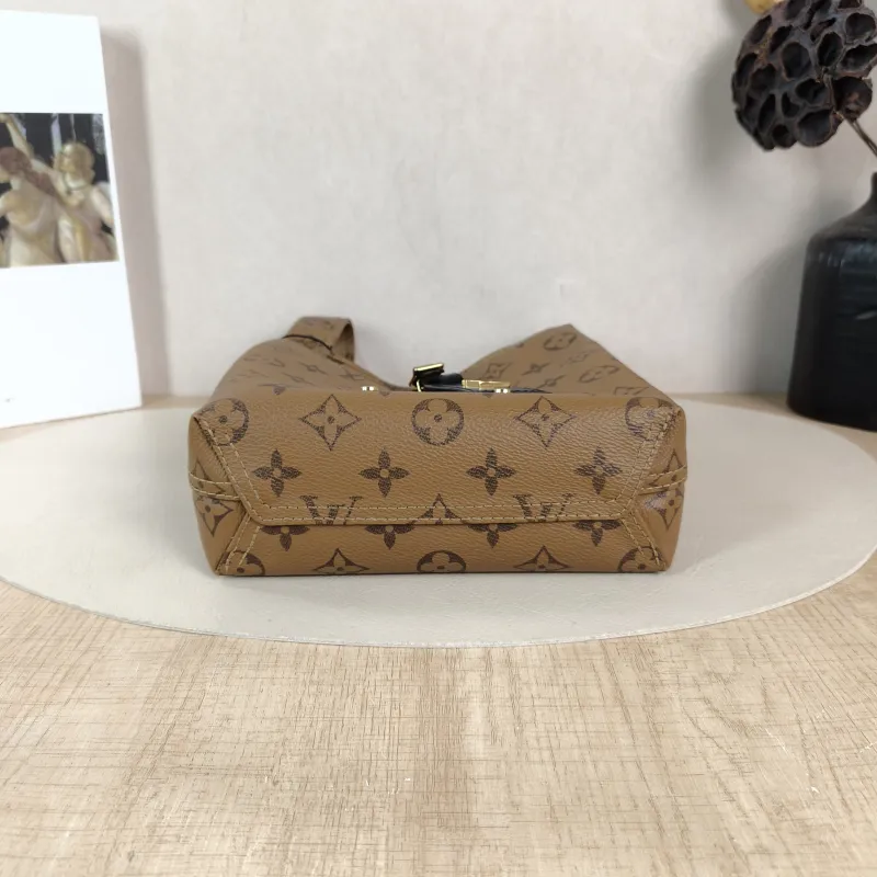 Louis Vuitton Top Handle Bag ATLANTIS Monogram PVC BB 17 × 7 × 17 cm — cover view 4 of 6