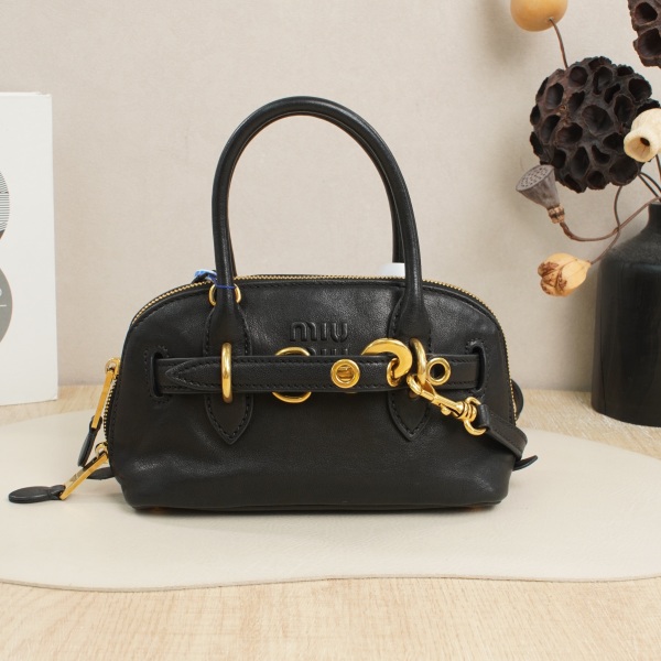 Miumiu Aventure Top Handle Bagmini Black with Gold-Tone Hardware Lambskin · Dust Bag Shoulder Strap · 21 × 8 × 13.5 cm