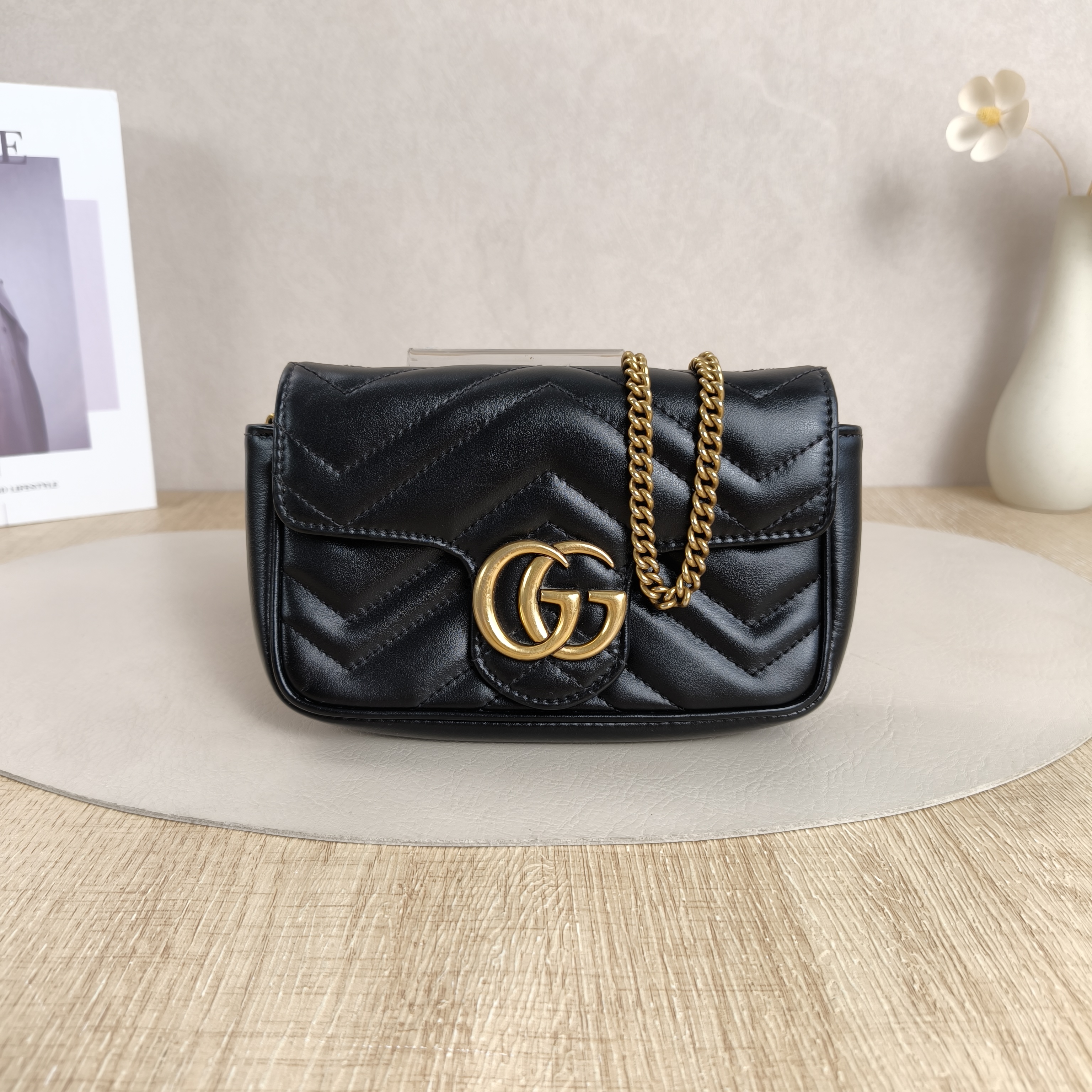 GUCCI Crossbody Bag GG Marmont Mini Marmont Mini Black Calfskinmini16.5 × 4.5 × 9.5 cm