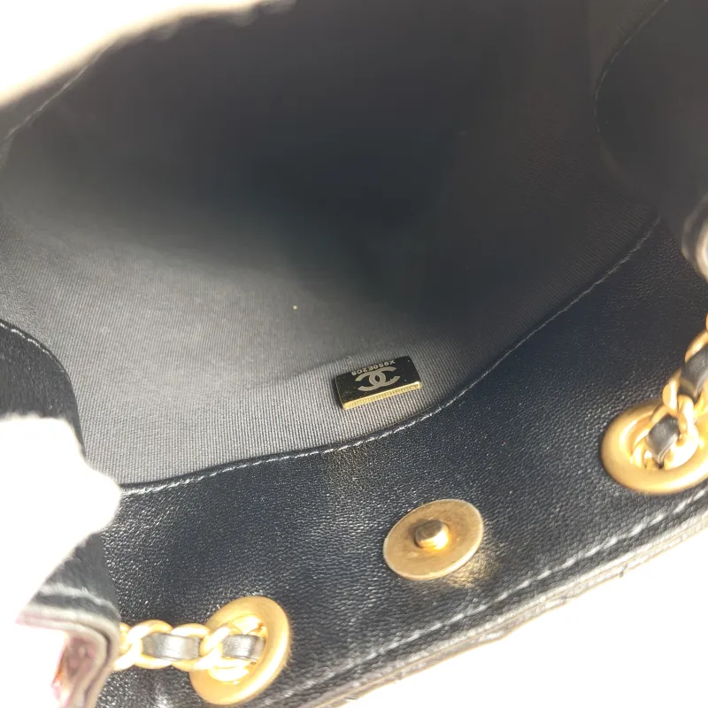 Chanel Backpack25c Backpack Black Lambskin One Size18 × 8 × 24 cm — detail view 3 of 10