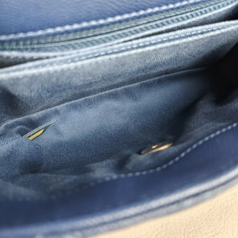 Chanel Top Handle Bag Coco Handle​ Grained Calfskin Small 24 × 10 × 14 cm 25 — detail view 6 of 12