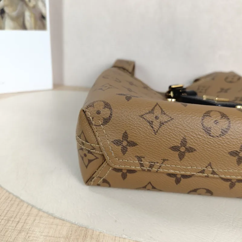 Louis Vuitton Top Handle Bag ATLANTIS Monogram PVC BB 17 × 7 × 17 cm — detail view 8 of 10
