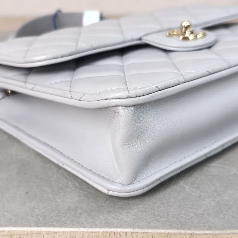 Chanel Backpack Backpack Grey Lambskin One Size 18.2 × 5 × 14 cm — detail view 10 of 11