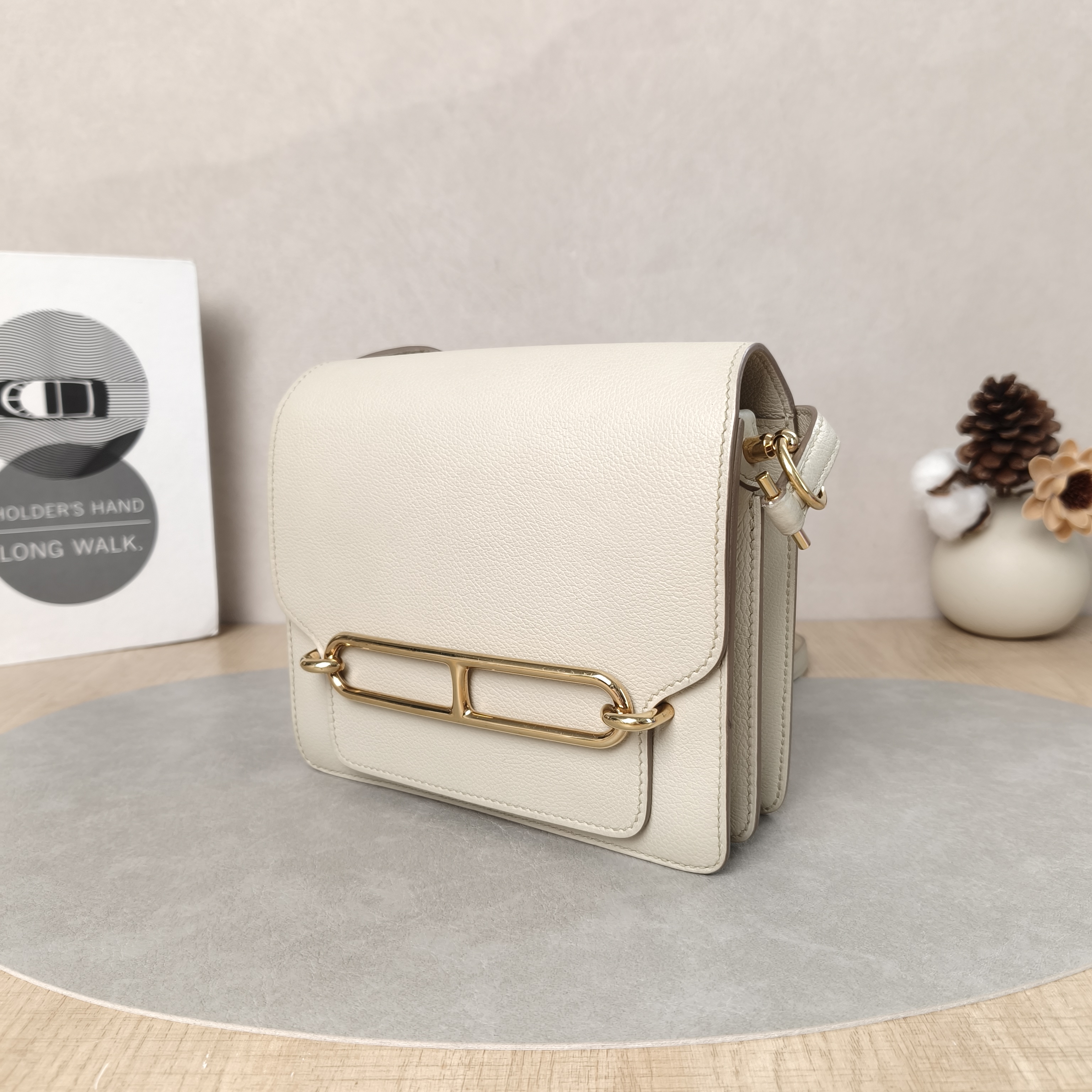 Hermès Crossbody Bag Roulis 19 10 mini18 × 6 × 15 cm — cover view 2 of 6