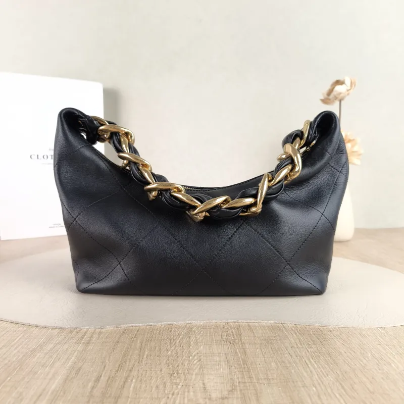 Chanel Shoulder Bag hobo Black Calfskin One Size 25 × 15 × 7.5 cm — cover view 5 of 5