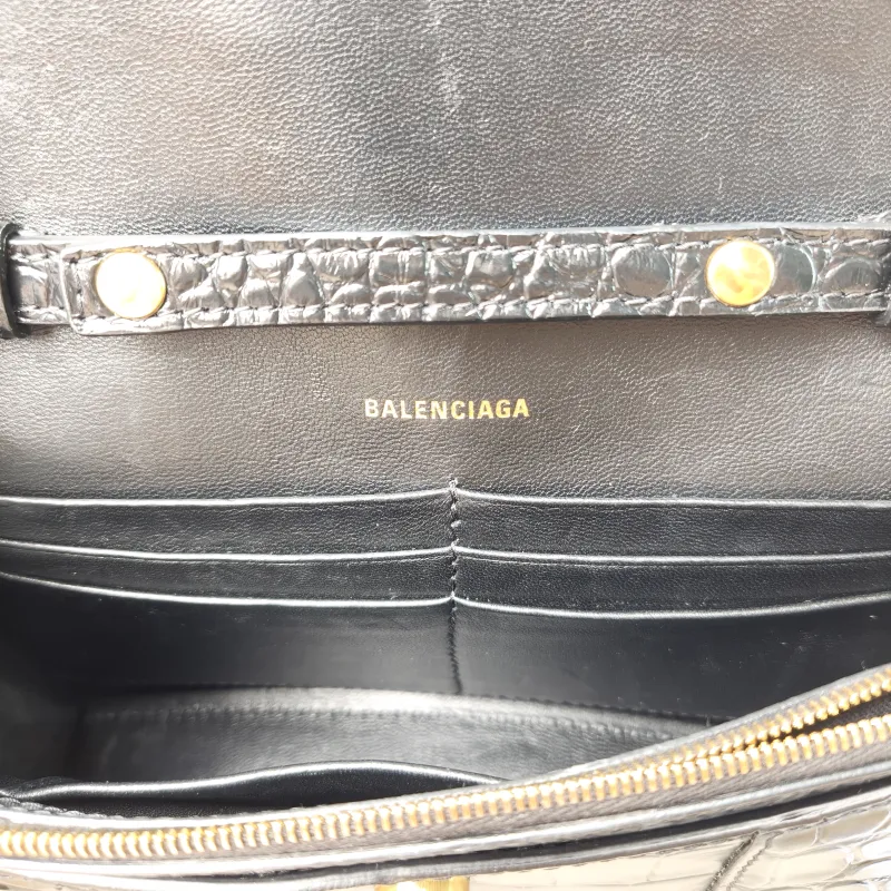 BALENCIAGA Crossbody Bag Hourglass Hourglass Bag woc Black CC alfskinmini19.5 × 5 × 12 cm — detail view 1 of 11
