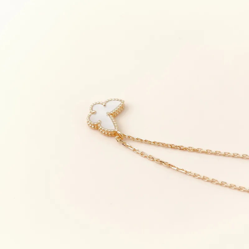 Van Cleef & Arpels Necklace Lucky Alhambra Necklace Pearl · White Mother-of-Pearl18KY ellow Gold One Size39cm — cover view 2 of 9