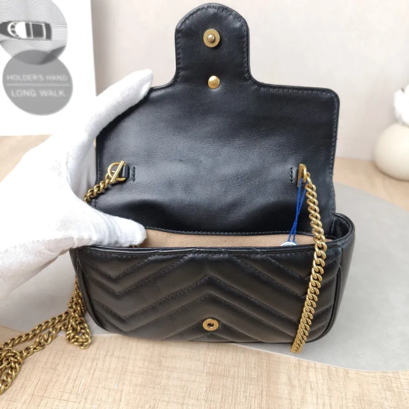 GUCCI Crossbody Bag GG Marmont Mini Marmont Mini Black Calfskinmini16.5 × 4.5 × 9.5 cm — detail view 3 of 9