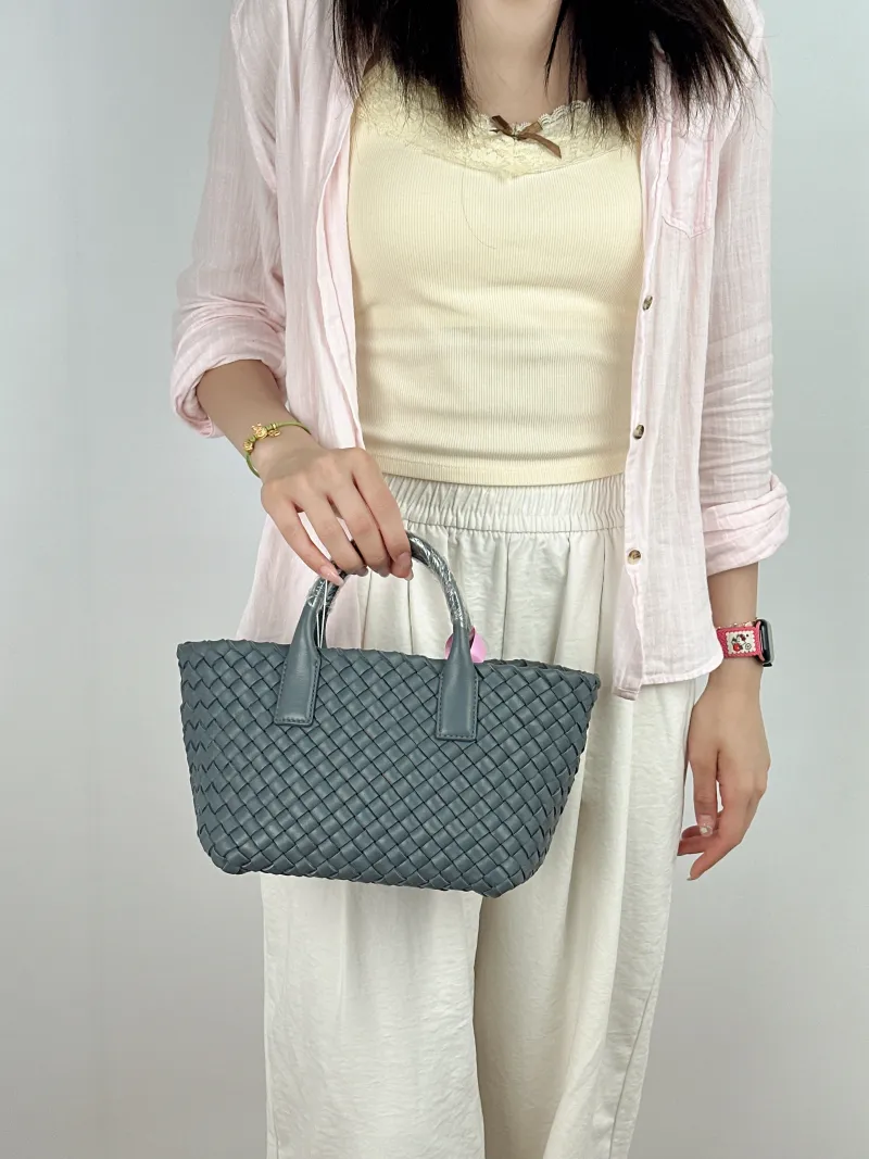 Bottega Veneta Shoulder Bag Shoulder Bag Grey Lambskin One Size 18 × 12 × 15 cm — on-model view 2 of 2