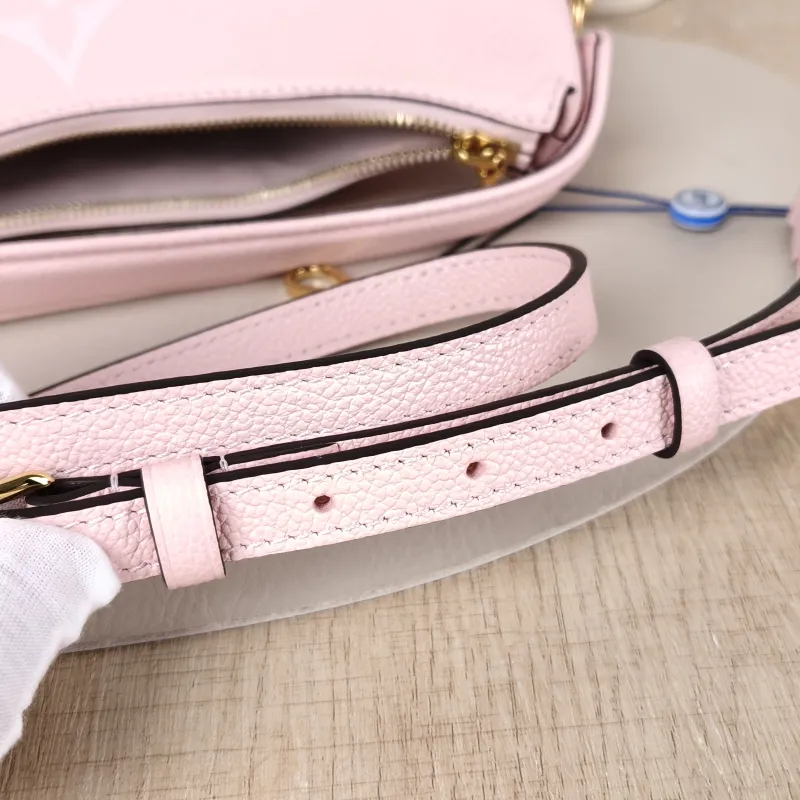 Louis Vuitton Shoulder Bag Marshmallow Vanity Case Bag Pink Calfskin One Size 24 × 13 × 22 cm — detail view 6 of 12