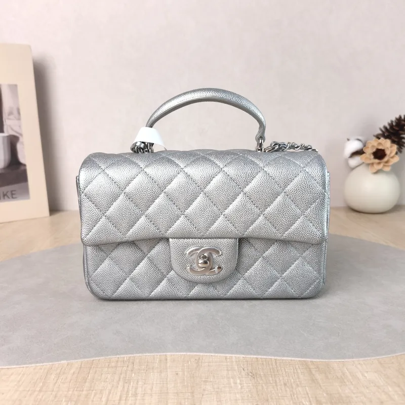 Chanel Crossbody Bag mini Silver Grained Calfskin mini 20 × 6 × 12 cm 30