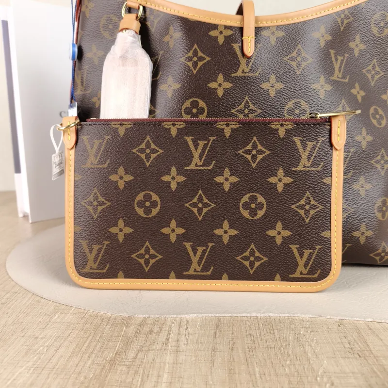 Louis Vuitton Crossbody Bag Carryall Monogram PVC Small 29 × 12 × 24 cm — detail view 9 of 12