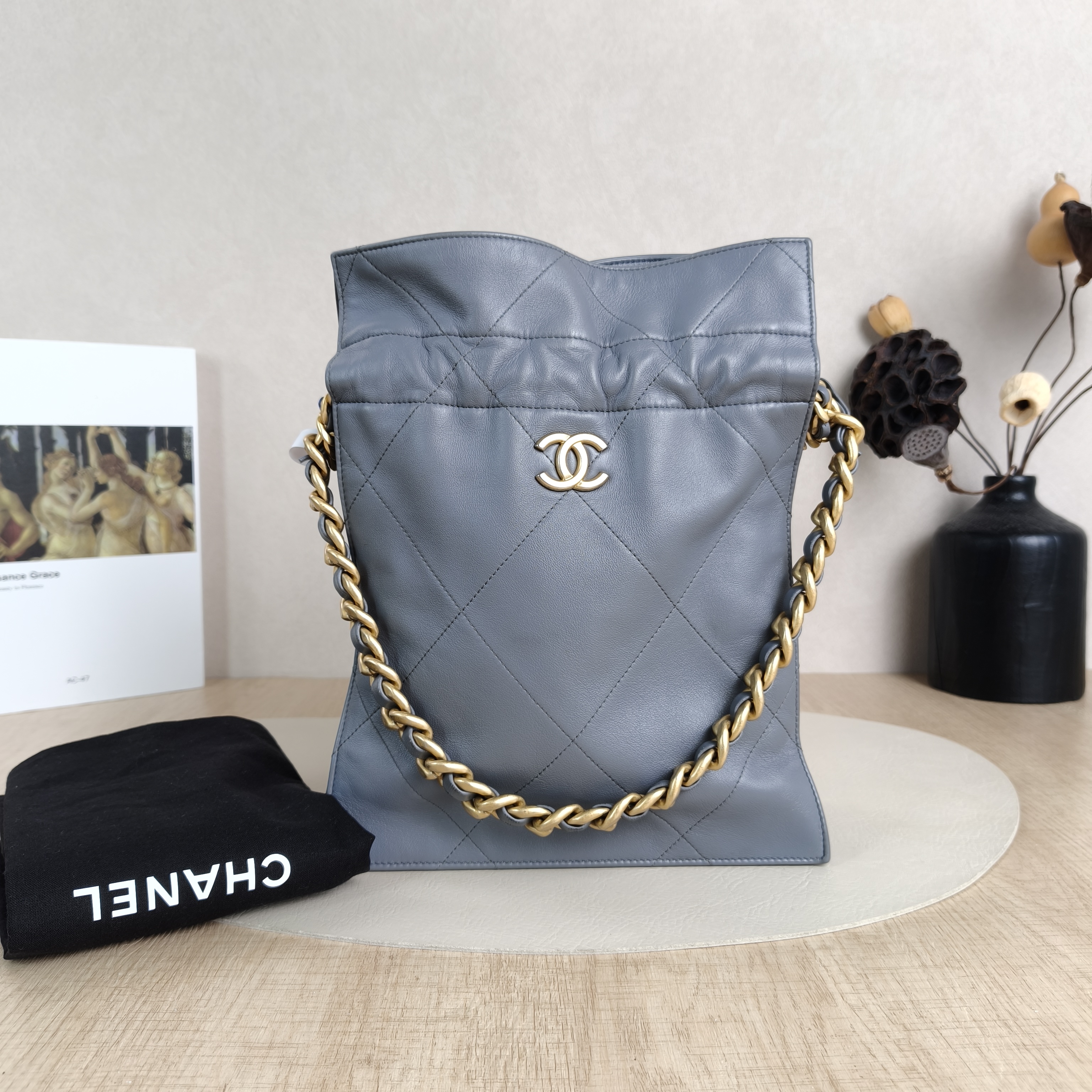 Chanel Top Handle Bag Shoulder Bag Grey Lambskin 20.5 × 8 × 26 cm — cover view 5 of 6