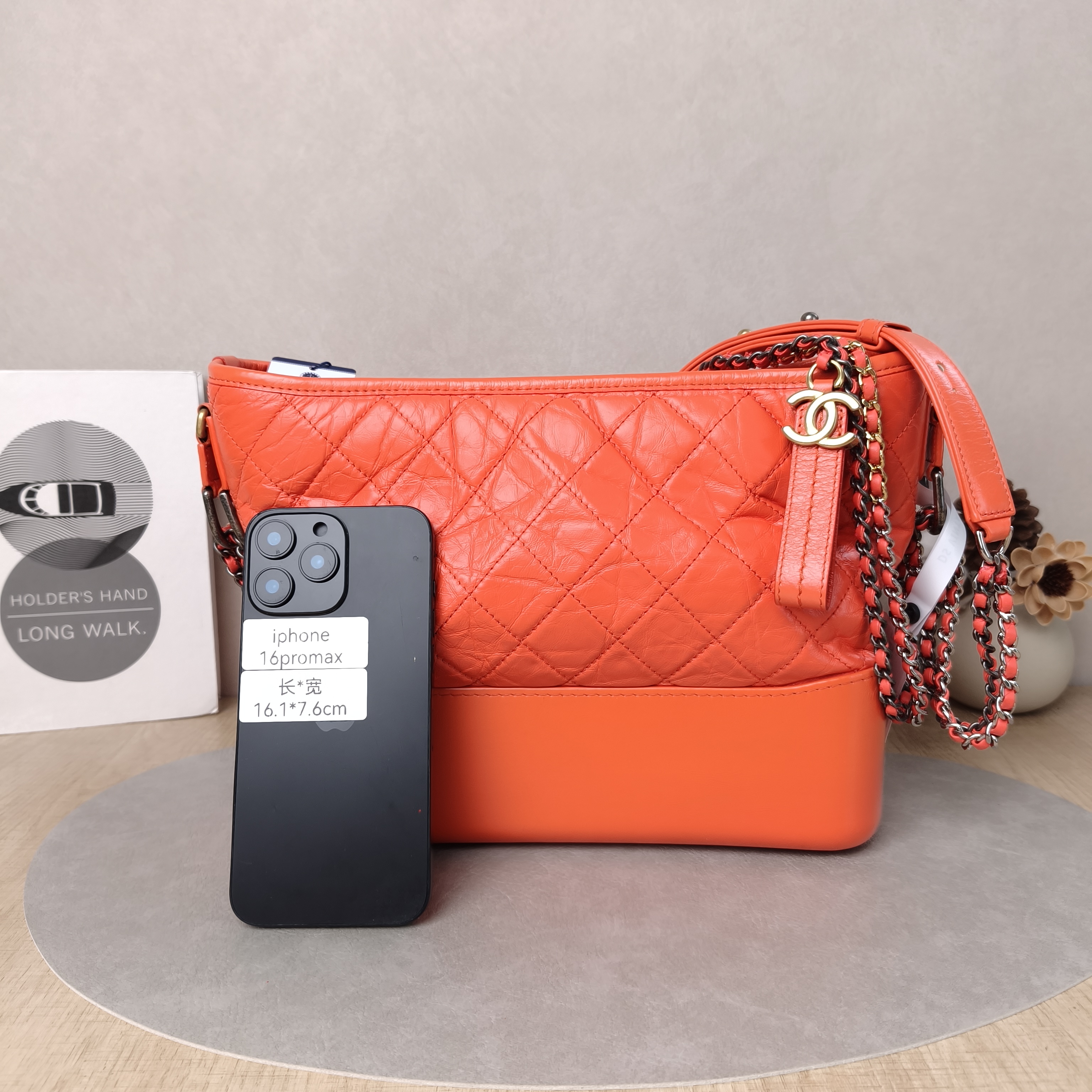 Chanel Crossbody Bag Gabrielle Gabrielle Bag Red Calfskin Large28 × 10 × 23 cm — cover view 2 of 6