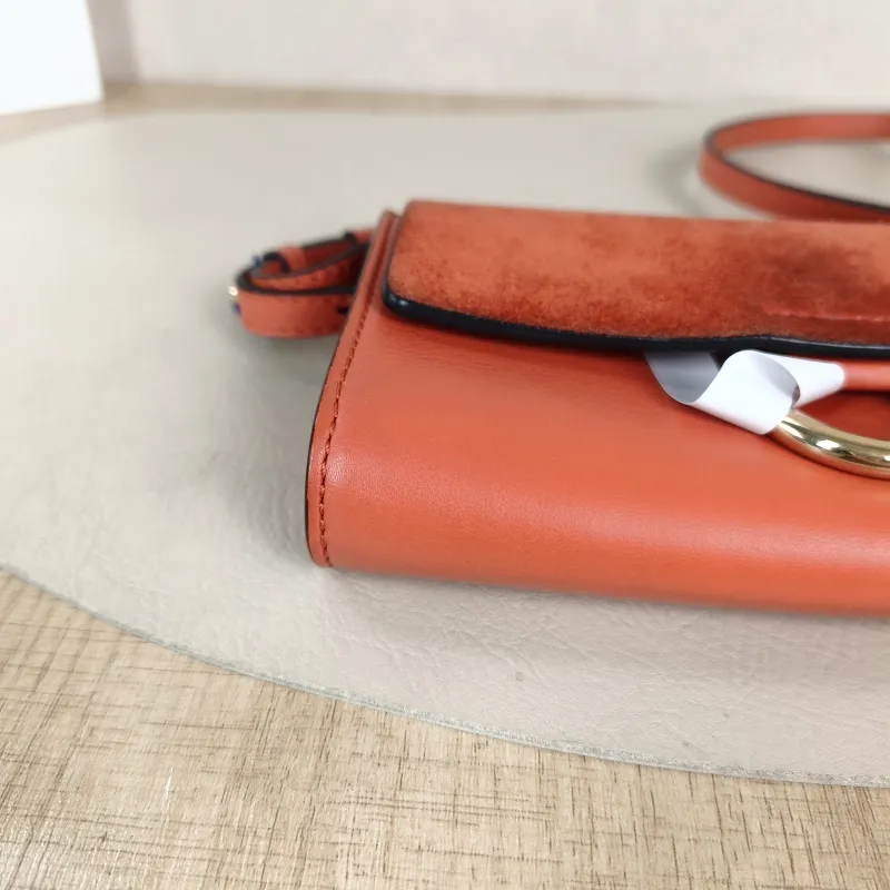 Chloé Shoulder Bag faye Crossbody Bag Red Calfskin 18 × 3 × 10 cm — detail view 8 of 11