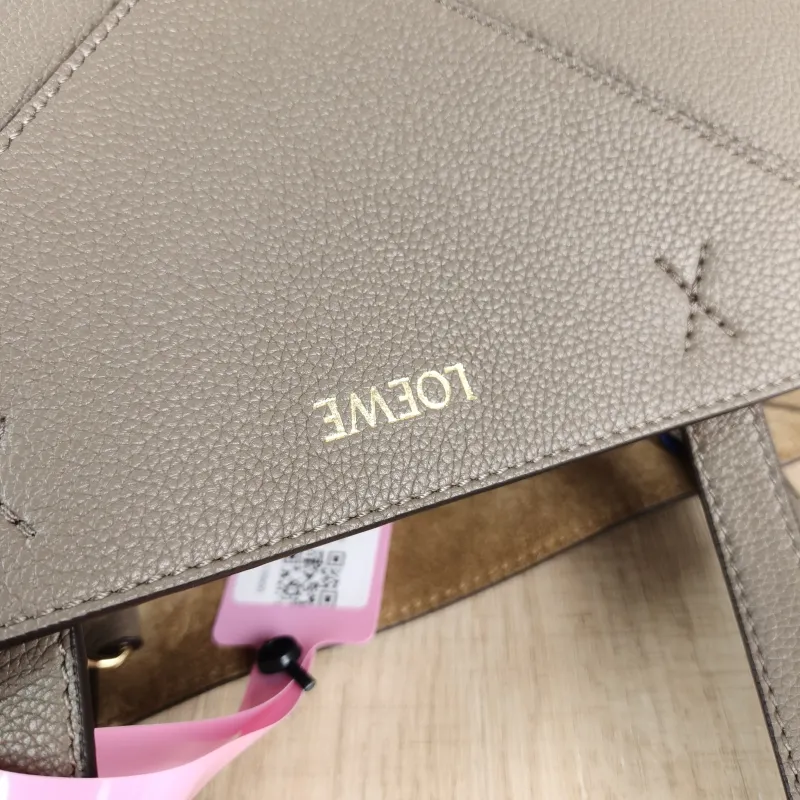 LOEWE Shoulder Bag Puzzle Fold Shopping Tote Dark Grey Calfskin Medium 31.5 × 12.5 × 29 cm — detail view 14 of 14