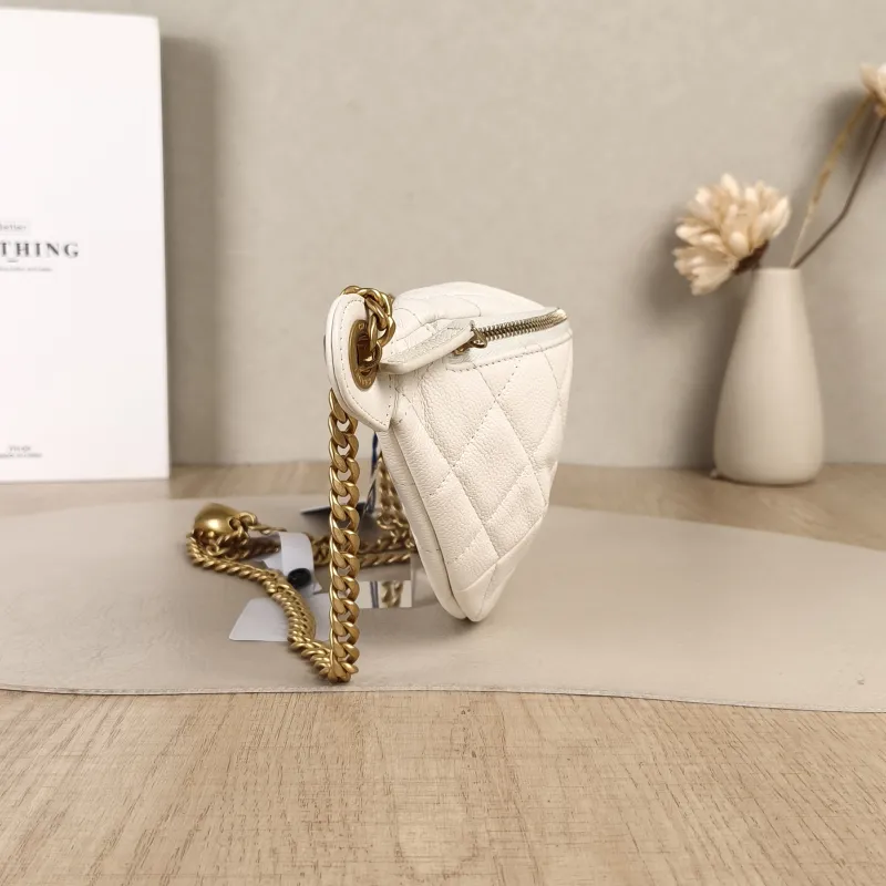 Chanel Belt Bag Belt Bag White Grained Calfskin One Size23 × 6 × 12 cm — detail view 3 of 13