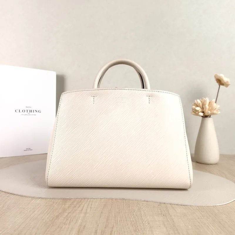 Louis Vuitton Crossbody Bag Marelle Tote Top Handle Bag White Epi Embossed Calfskin BB 25 × 11 × 17 cm — cover view 5 of 6