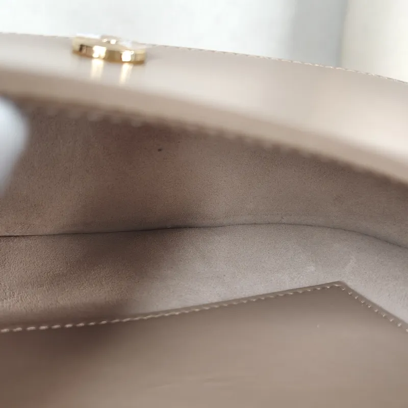SAINT LAURENT Shoulder Bag VOLTAIRE Shoulder Bag Black Calfskin One Size 21 × 8 × 17.5 cm — detail view 4 of 13